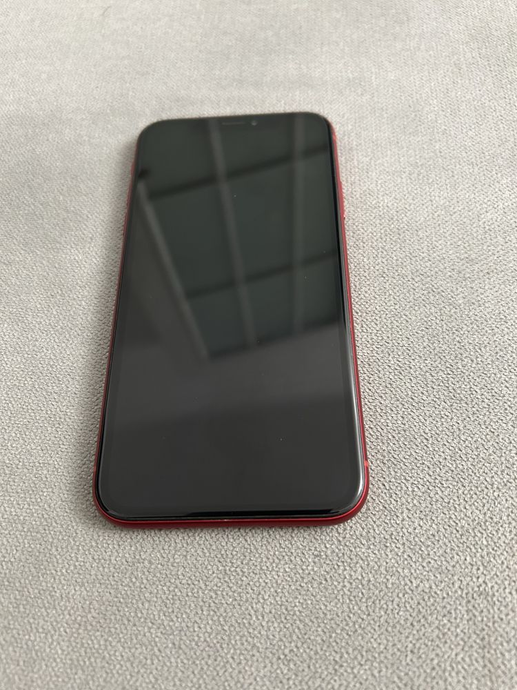 IPhone XR в отличном состоянии