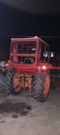 Tractor U650 perfect functional