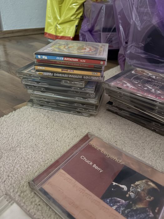 CD-uri din anii ’90–2000