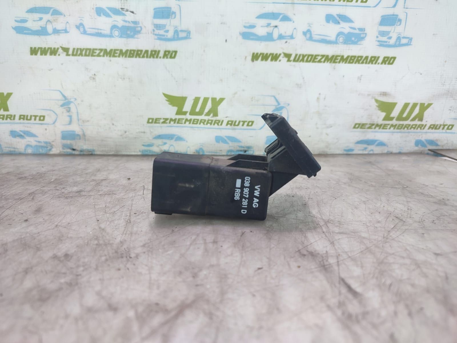 Releu bujii 038907281d Volkswagen VW Tiguan 1 5N [2007 - 2011]