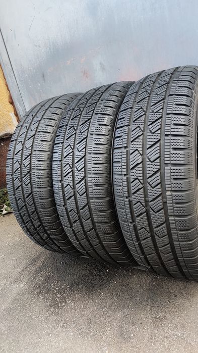 3бр. зимни бусови гуми 215/65/16C, dot24
Laufenn I FIt Van
dot24
8+mm
