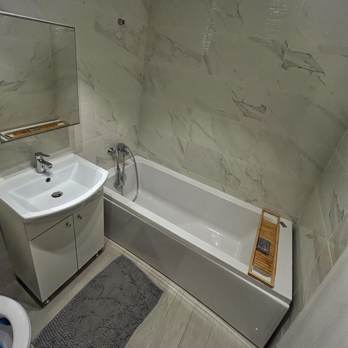 Apartament 3 camere cu loc de parcare