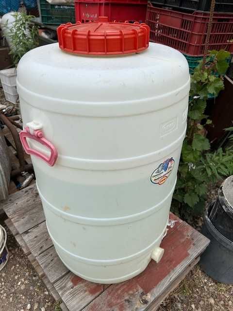 butoi plastic 120 l