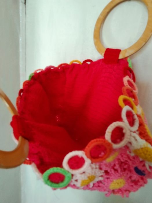 Летняя вязаная сумка