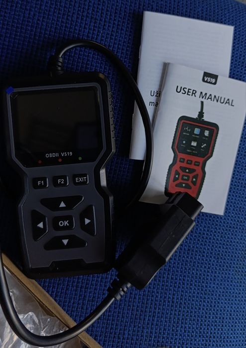 OBD ll  четец за грешки н автомобили