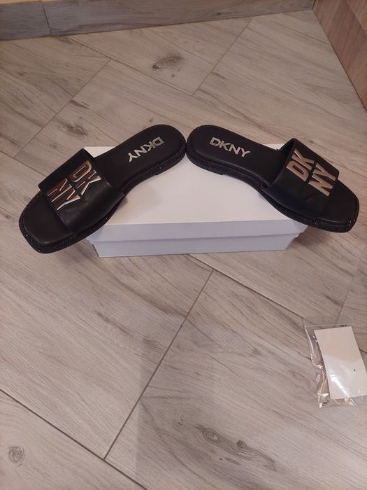 DKNY Дамски чехли