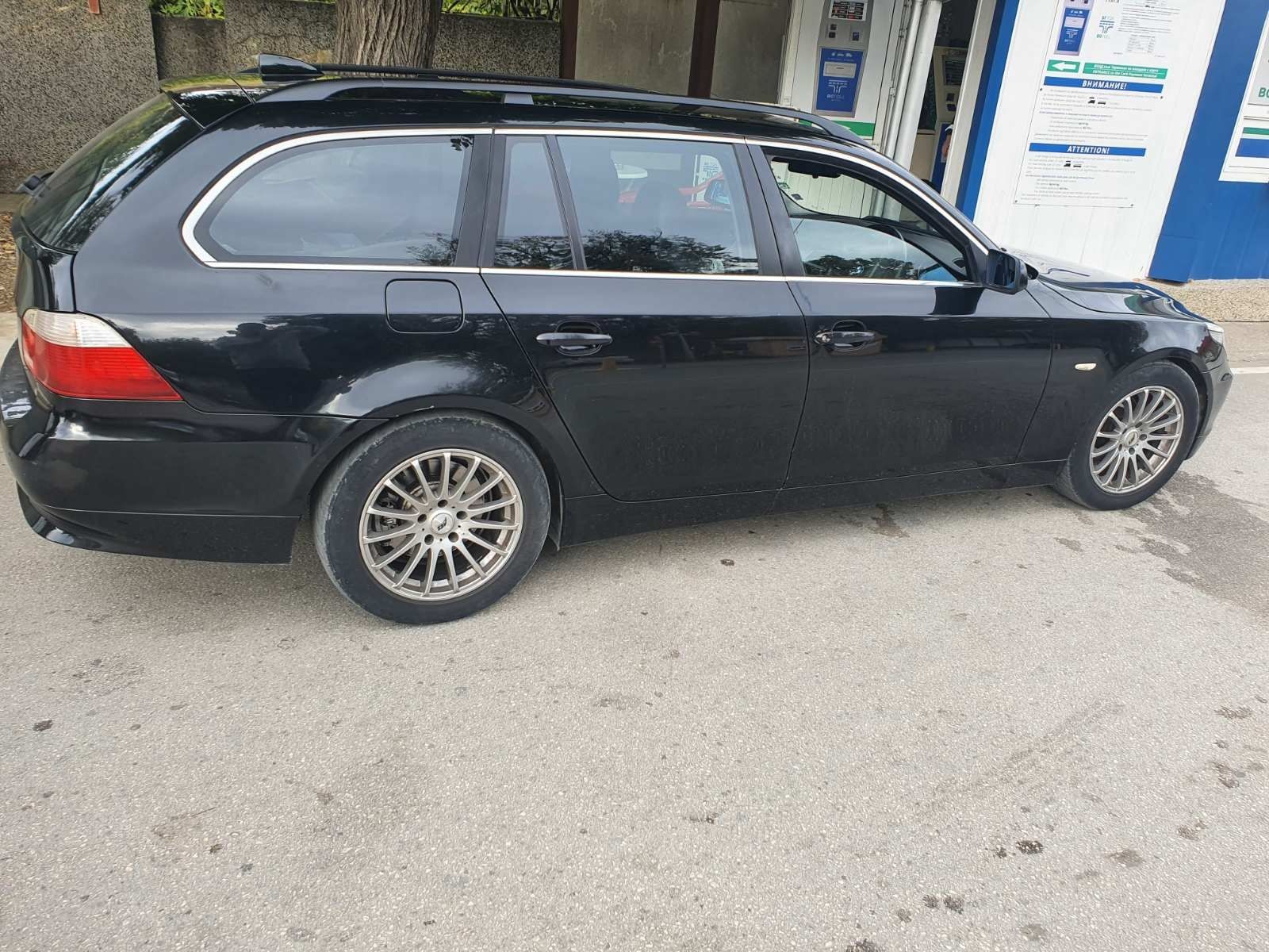 BMW 525i E61 193ks.На части!