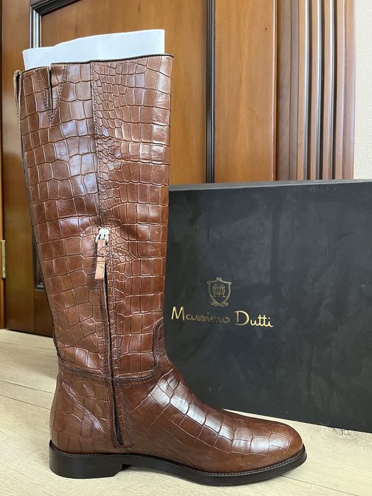 Vând cizme din piele  Massimo Dutti marimea 38