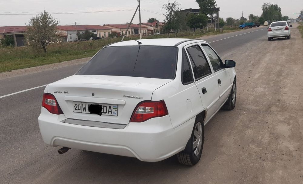 Nexia 2 1.6 dons  2015 yil kraska bor yurgan 434000 Narxi 4500$ kelash