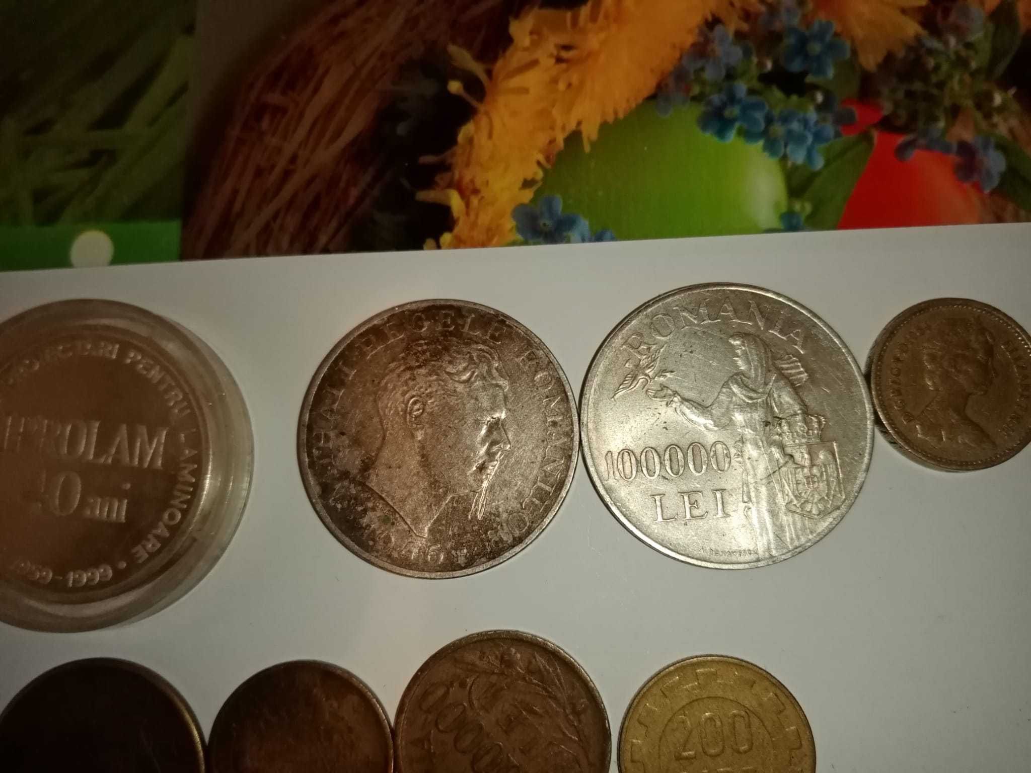 Vând monede vechi de colecție de argint