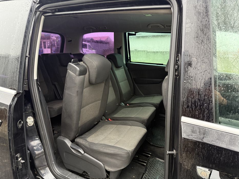 Vw Sharan 7 locuri / 2.0 TDI / Automat DSG / 2011 - Volan pe Dreapta