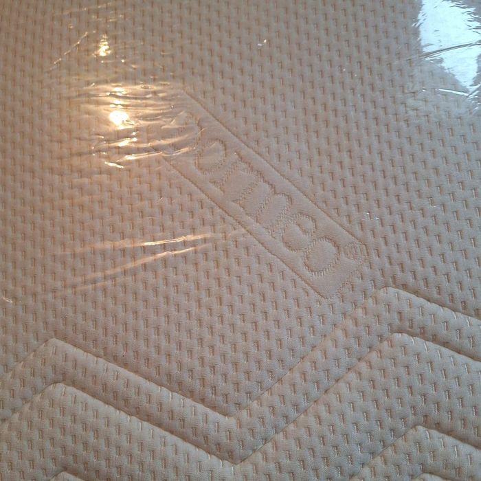 Топ матрак dormeo 80/190см 2 броя