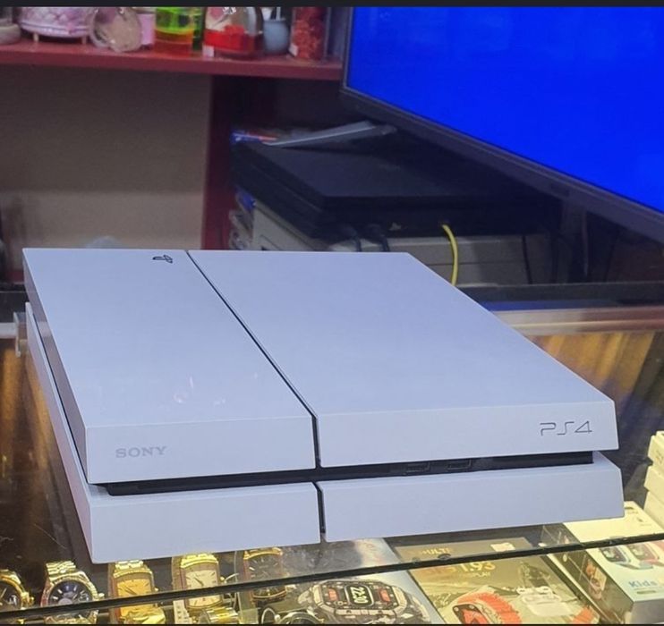 Playstation 4 FAT