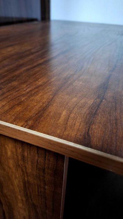 Продается Письменный стол