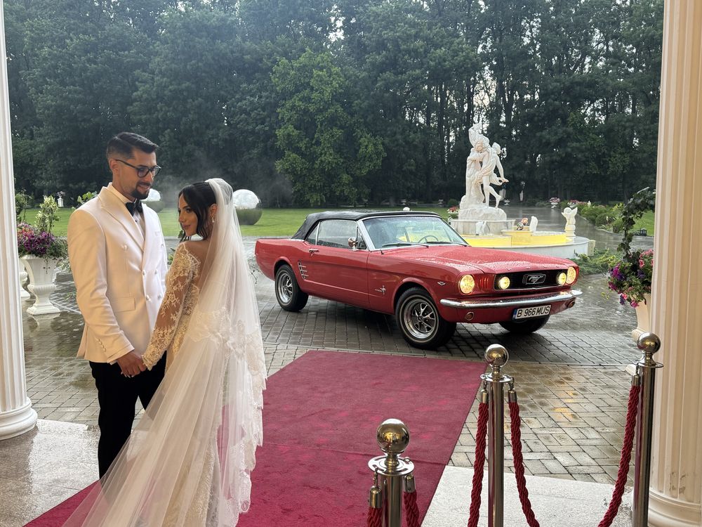 Inchiriez masina de epoca cabrio, pt nunti, evenimente, sedinte foto