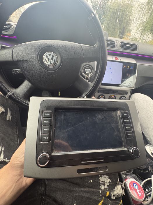 Navigație Android pentru Volkswagen – Touchscreen, Multimedia & GPS