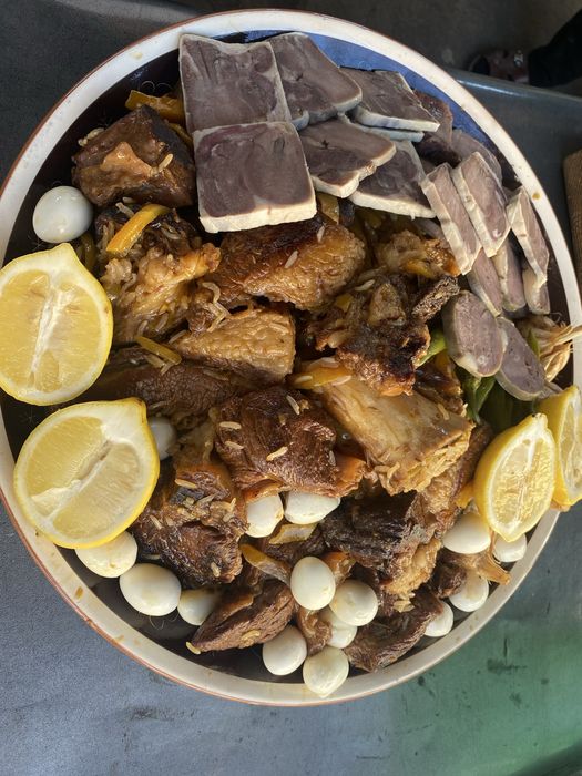 Туй ва маросимлар учун ош килиб берамиз.