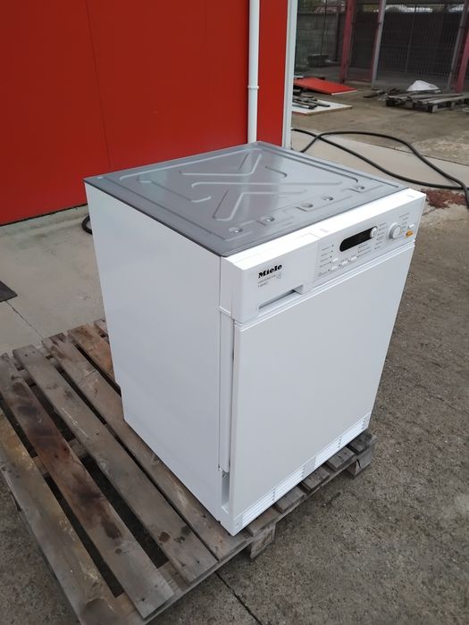 Сушилня Miele...