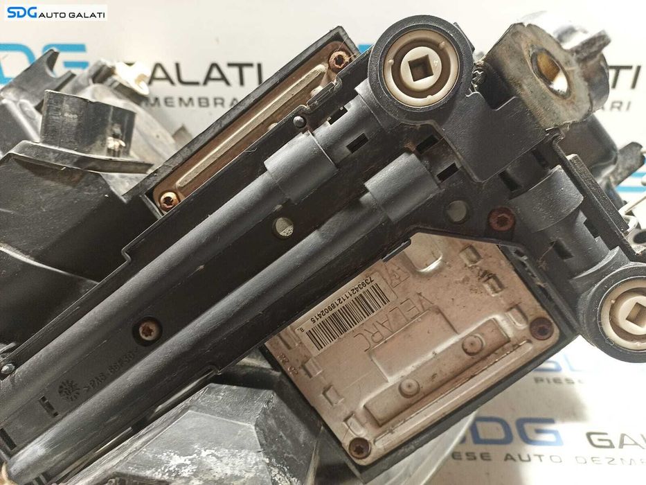 Far Dreapta Xenon cu Lupa Volkswagen Phaeton 2002 - 2010 [L0913]