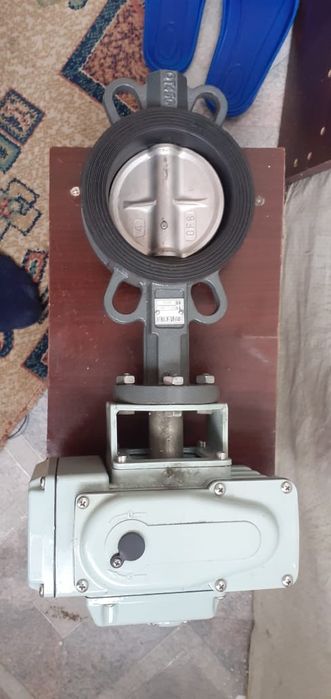 Продам электрический клапан DN100 новый