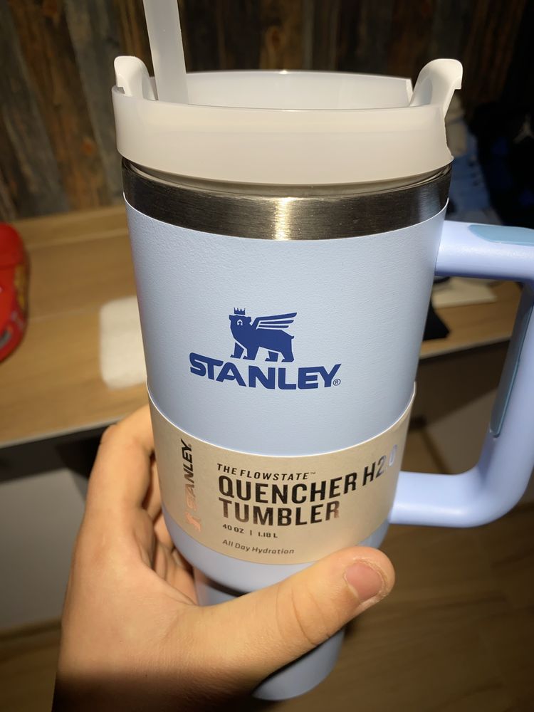 Vând Pahar Stainley Cup - Baby Blue