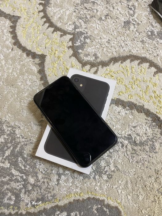 iPhone 11.