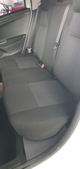 Schimb-Peugeot 301-1.6HDI-Un Singur Proprietar