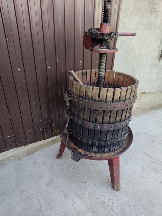 Teasc hidraulic in condiții bune