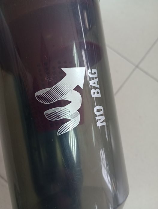 Продавам без кабелна прахосмукачка