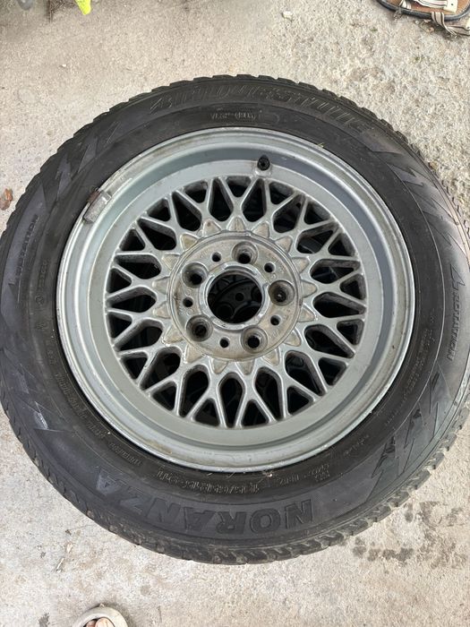 Продам Запаски на бмв