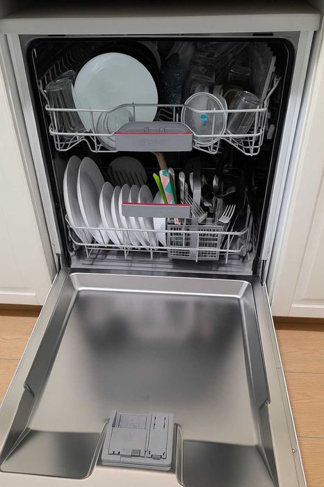 Masina de spalat vase Bosch 60cm