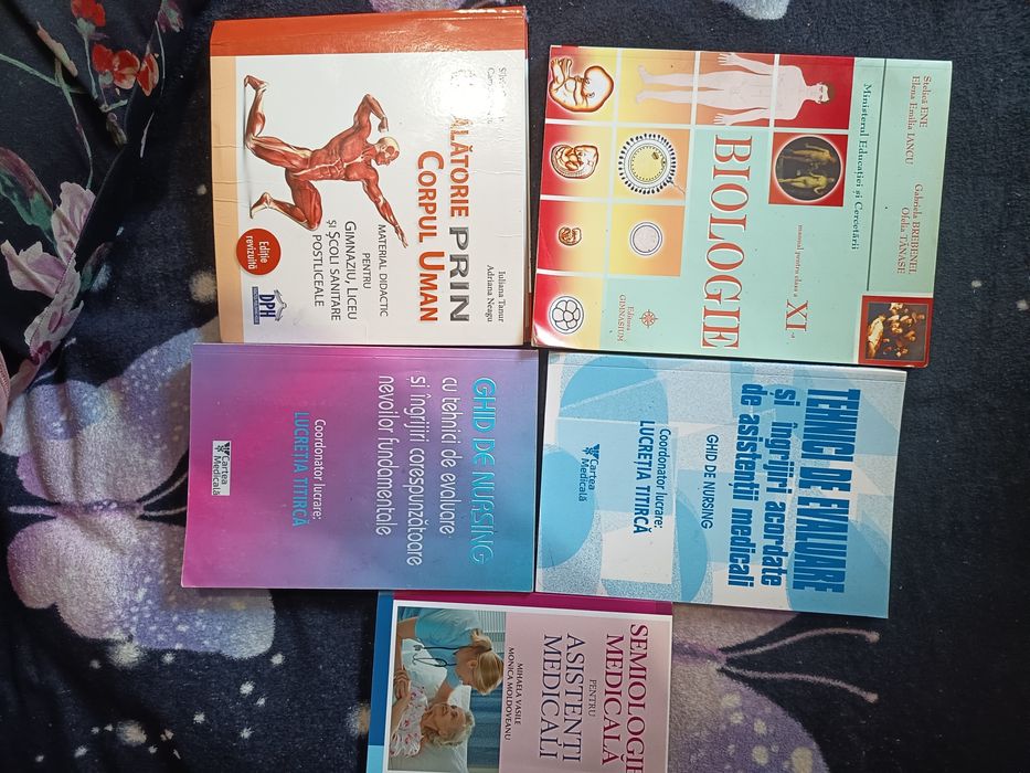 Lot cărți Asistent Medical