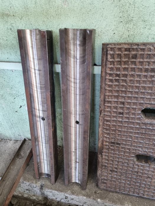 Части за трошачка ОМ35 / Петвои лагер / Разпорна плоча / Клин