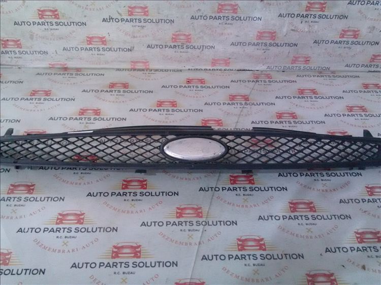 masca bara fata ford fiesta 1.4 tdci an fabr. 2004