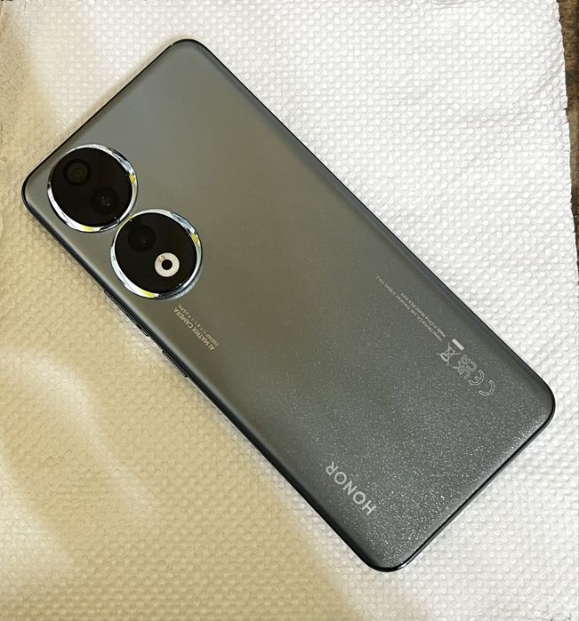 Honor 90 512/12ram snap dragon emerald gren 9/10