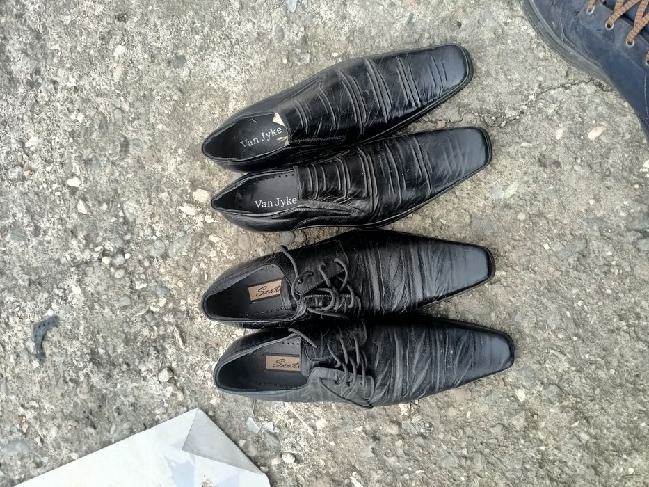 Pantofi perfect impecabil mărimea 44 42