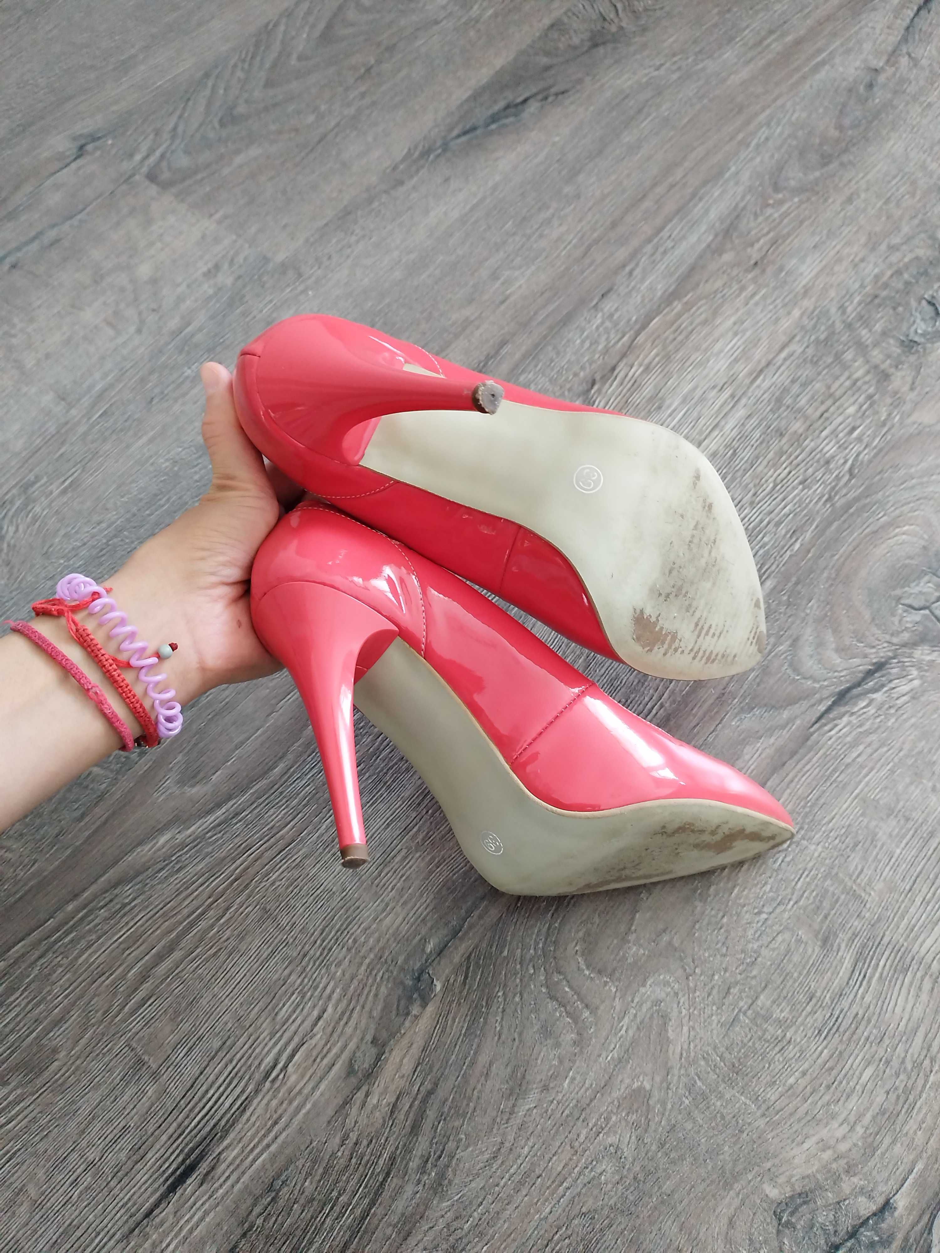Pantofi piele stiletto marimea 39 toc inalt