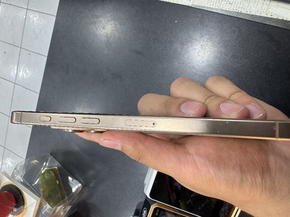 Iphone 16 pro max sotiladi