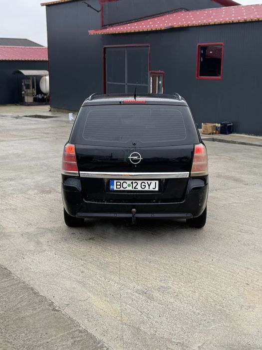 Opel zafira 1.9dcti 2008 /7 locuri/
