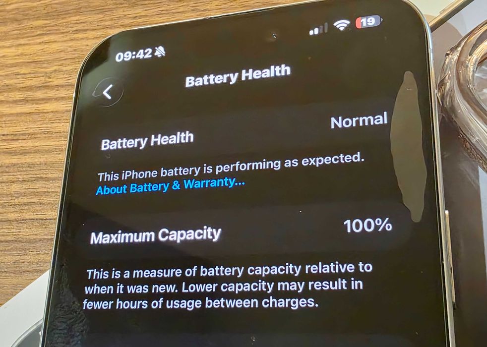 iPhone 15 Pro Max /Blue Titanium/512 GB/Като нов с Аксесоари