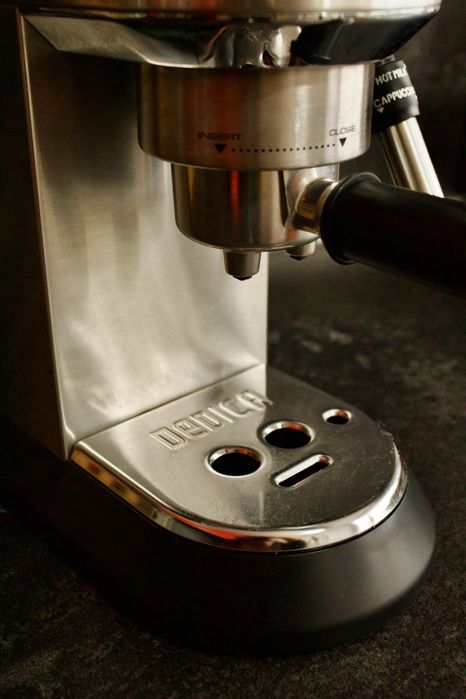 Кафемашина Delonghi Dedica