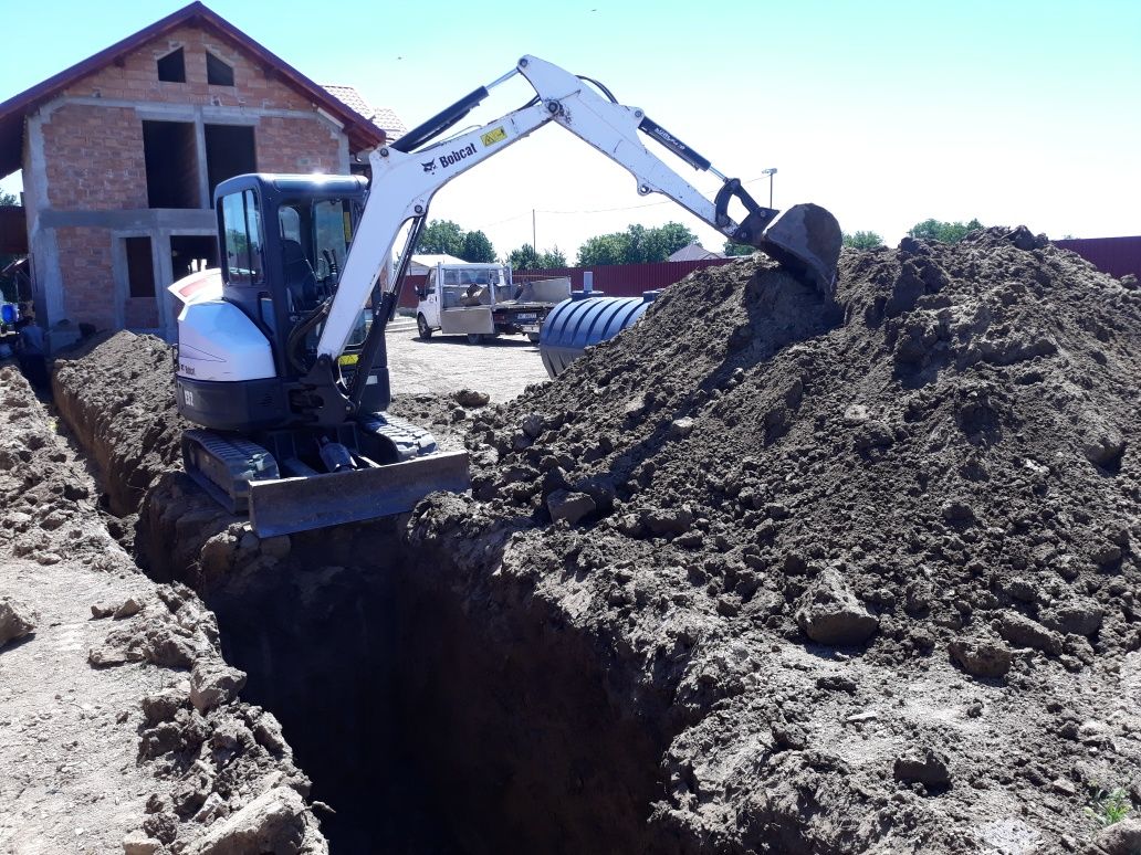 Excavări săpături demolări miniexcavator  excavator prestări servicii