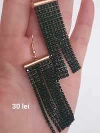 Cercei handmade verde smarald