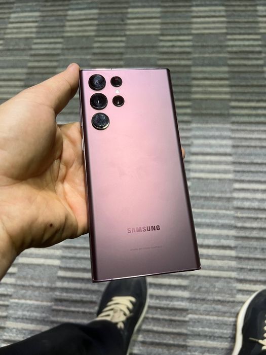 Samsung S22 ultra 12/512