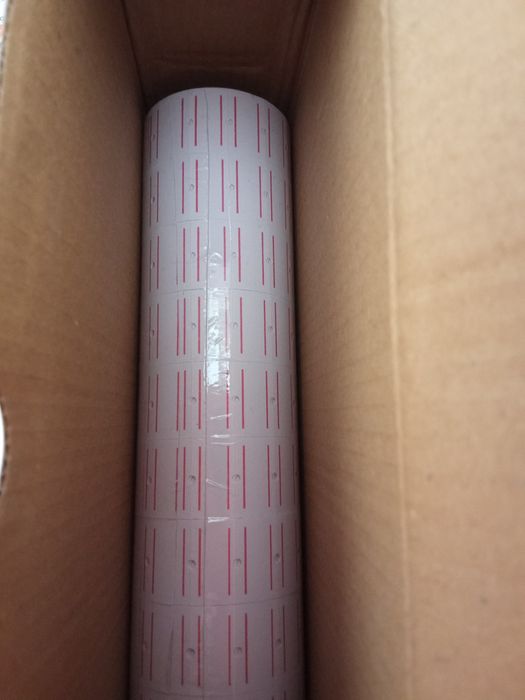 Нови клещи за етикиране+10 бр.ролки с етикети