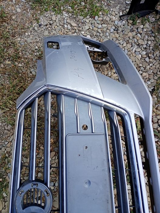 Bara fata stop stopuri Audi A4 B9 dupa 2015