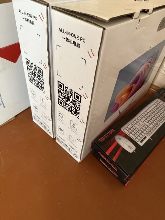 Продам срочно моноблок 2+ клавтура 2+. Шт