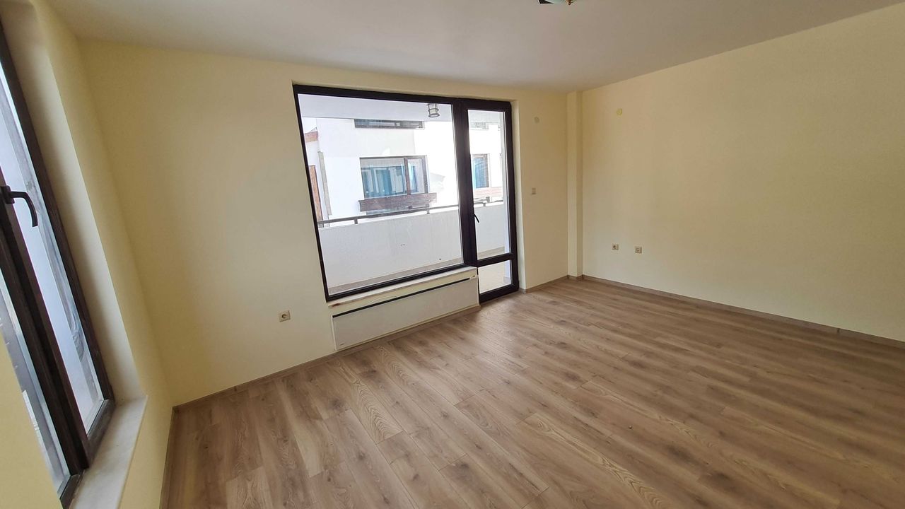 Продава се Тристаен апартамент в к.к. Пампорово - 121 кв.м за 720 €/кв.м - Снимка #11