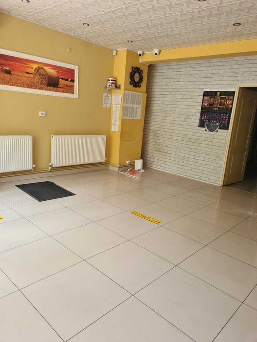 Inchiriez spatiu comercial zona Nicolina-Belvedere 80mp