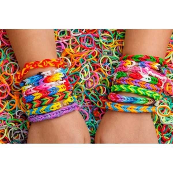 Кутия на 3 етажа 4500 ластици и пособия за плетене на гривни Loom Band